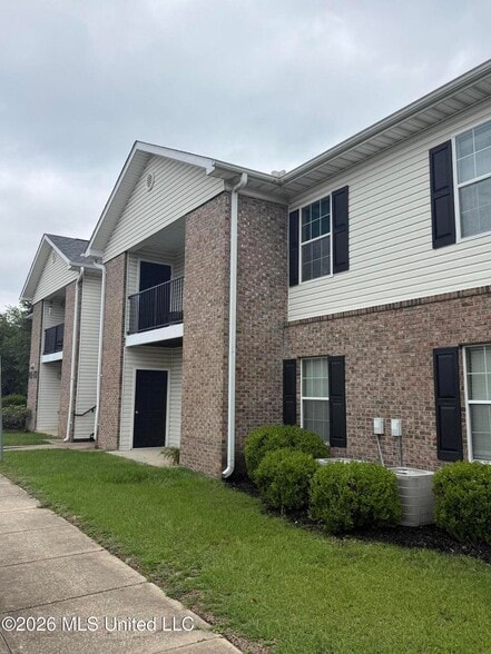 2403 Eden St, Pascagoula, MS à vendre - Photo du bâtiment - Image 3 de 11