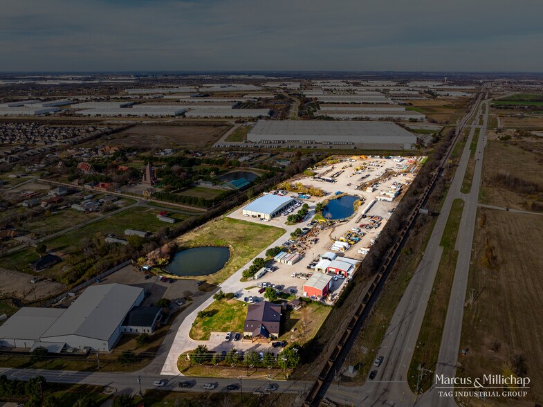 13053 Gateway Alliance Dr, Fort Worth, TX à louer - Photo du bâtiment - Image 3 de 9