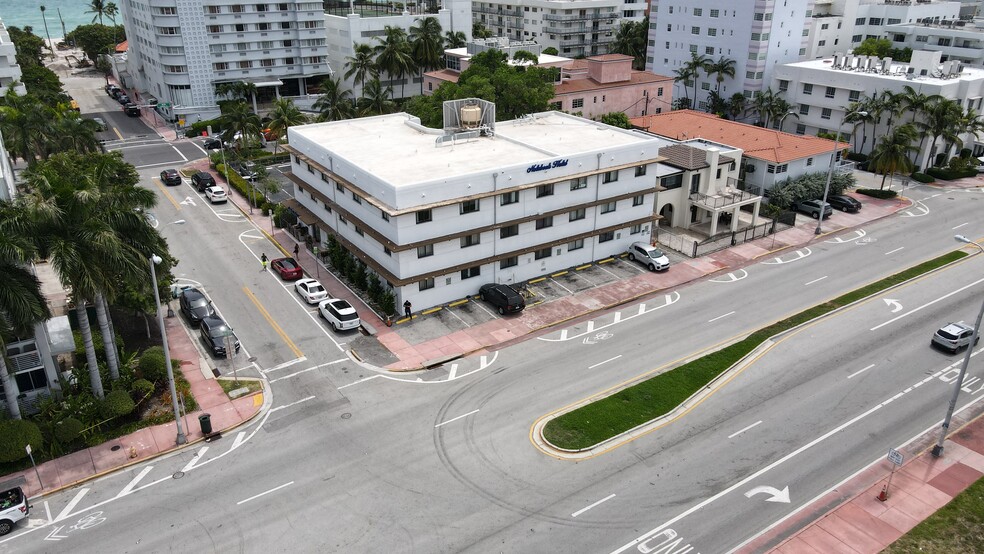 216 43rd St, Miami Beach, FL à vendre - Aérien - Image 1 de 1