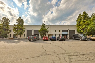 5 Ilene Ct, Hillsborough, NJ for lease Building Photo- Image 1 of 4