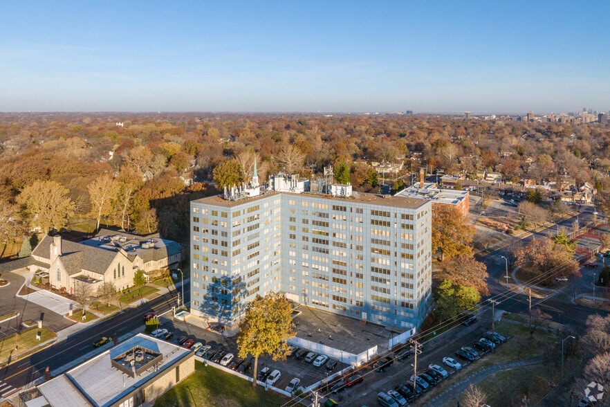 333 W Meyer Blvd, Kansas City, MO à vendre - Aérien - Image 3 de 4