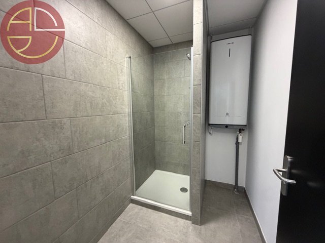 Office in Blagnac for lease - Interior Photo - Image 3 of 5