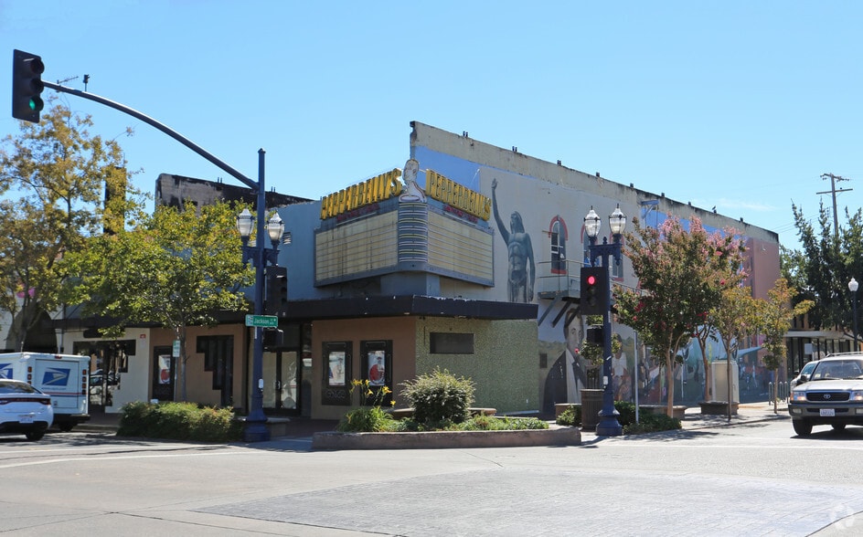 835-837 Texas St, Fairfield, CA for lease - Building Photo - Image 3 of 31