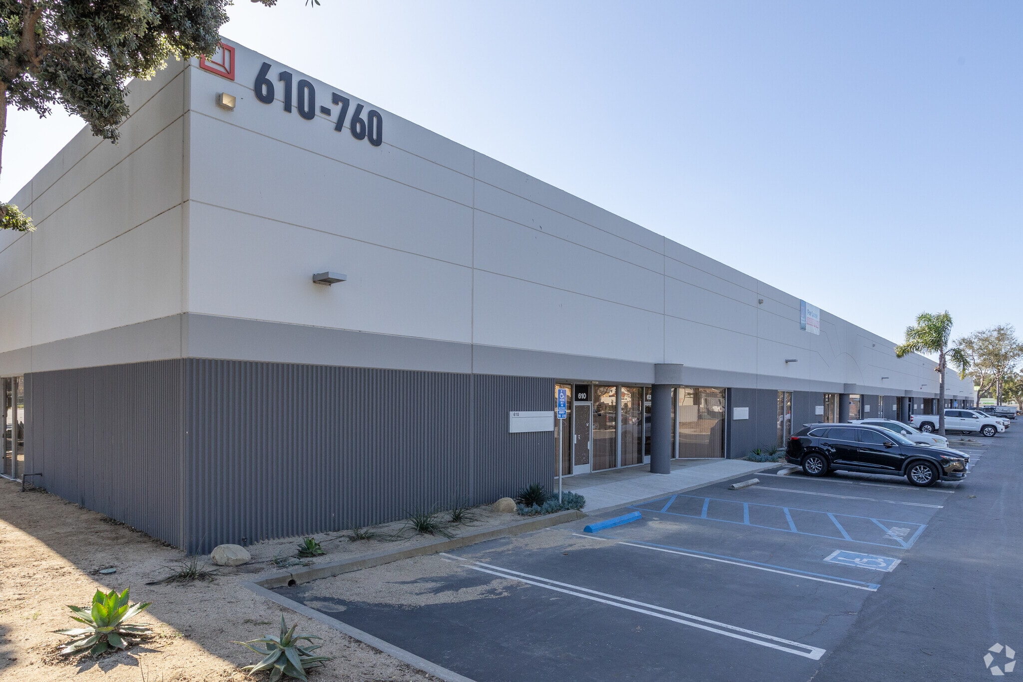 610-760 W Hueneme Rd, Oxnard, CA à louer Photo principale- Image 1 de 3