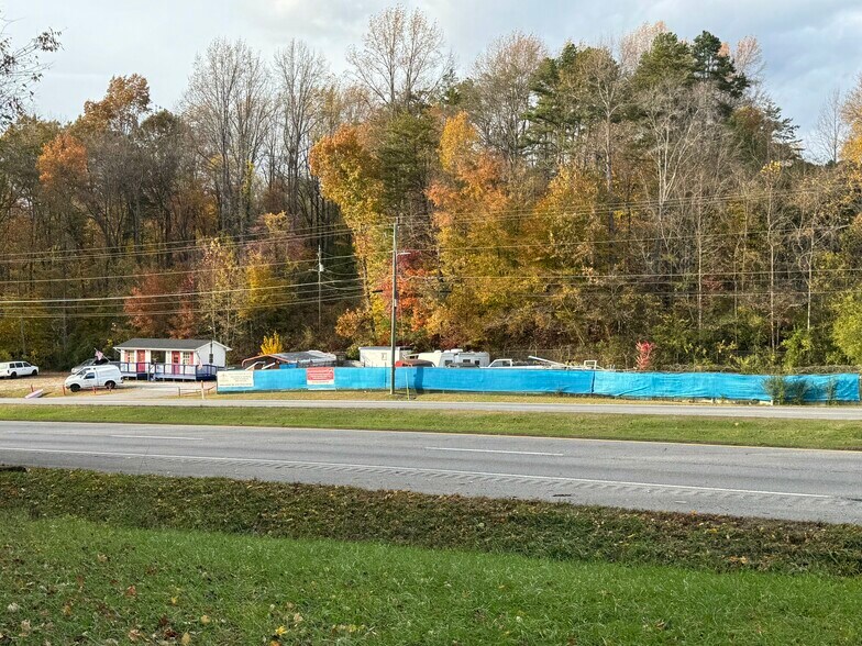 6517 Asheville Hwy, Knoxville, TN for sale - Building Photo - Image 2 of 6