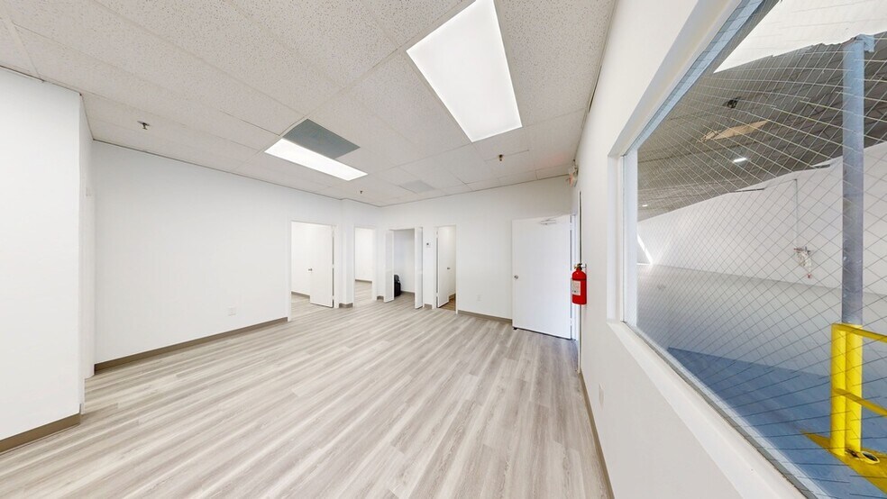 16411 NW 8th Ave, Miami, FL à louer - Photo du bâtiment - Image 2 de 19