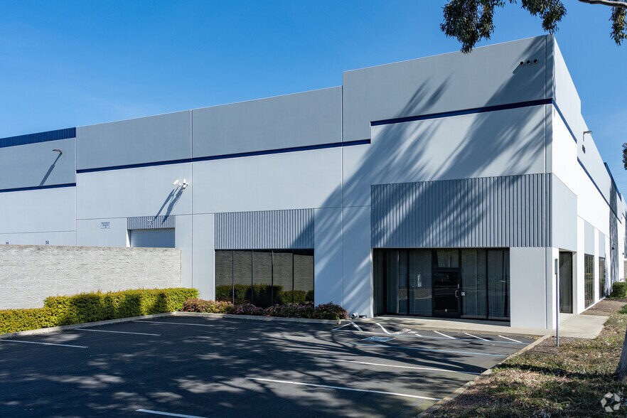 4935 Industrial Way, Benicia, CA for lease - Building Photo - Image 1 of 9