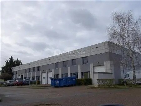 Flex dans Épône à louer - Photo du bâtiment - Image 2 de 4