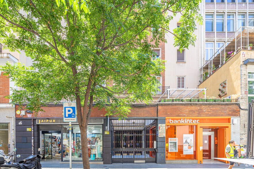 Calle del Duque de Alba, 7, Madrid, Madrid for lease - Building Photo - Image 2 of 2