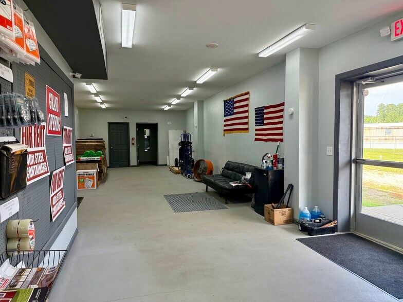 30333 Highway 31, Brewton, AL à vendre - Photo intérieure - Image 3 de 29