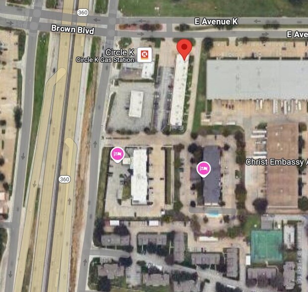 506 E Avenue K, Grand Prairie, TX à vendre - Photo du bâtiment - Image 2 de 10