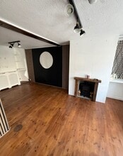 50 High St, Crediton à louer Photo intérieure- Image 2 de 11