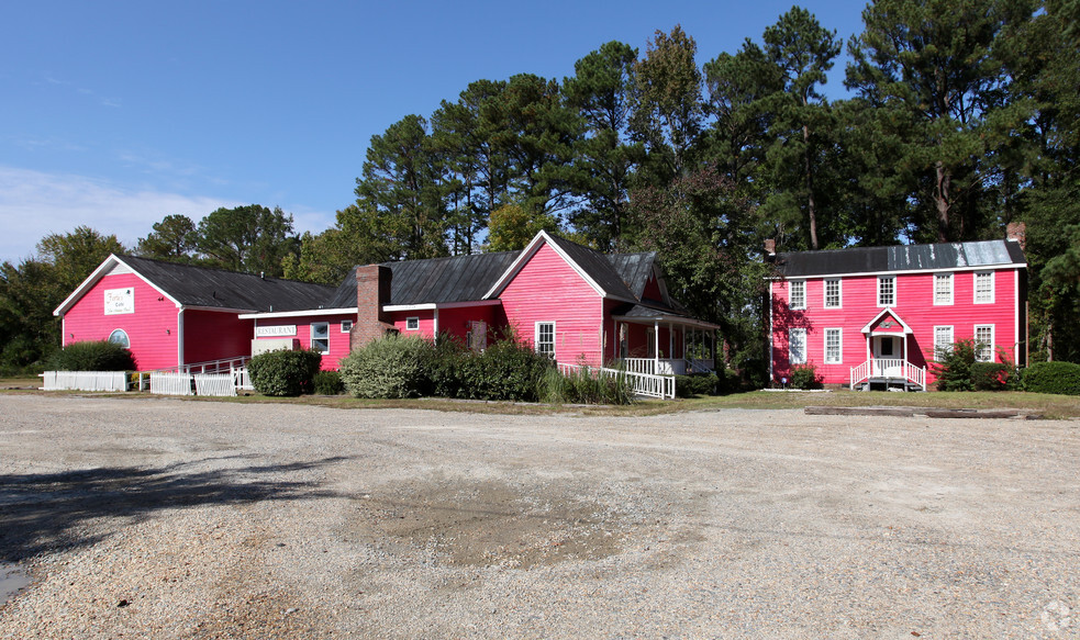 1321 E Market St, Smithfield, NC à vendre - Photo du bâtiment - Image 1 de 1