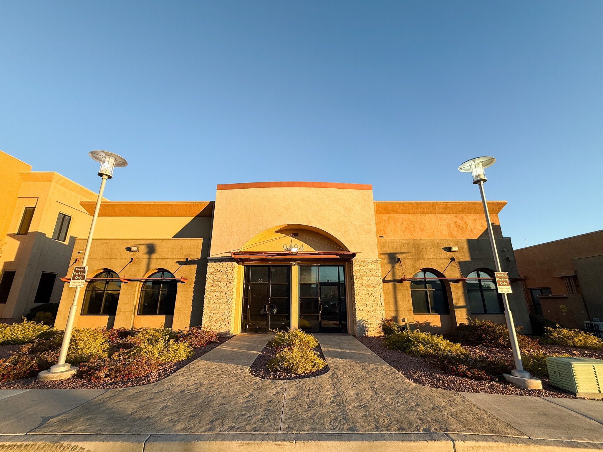 9494 W Flamingo Rd, Las Vegas, NV for sale Primary Photo- Image 1 of 19