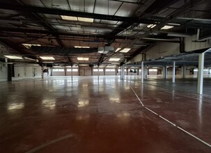 Flex dans Saint-Trivier-sur-Moignans à louer Photo intérieure- Image 1 de 3