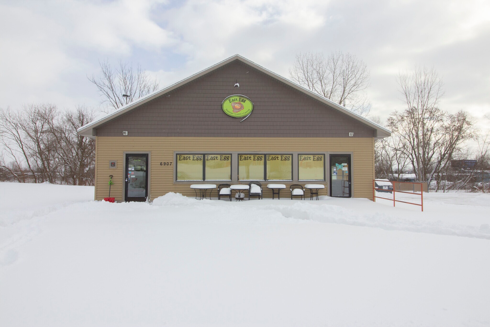 6907 Sears, Portage, MI for sale Primary Photo- Image 1 of 9