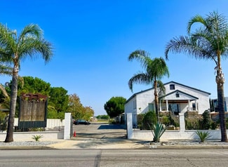 Plus de détails pour 9391 Cypress Ave, Fontana, CA - Spécialité à vendre
