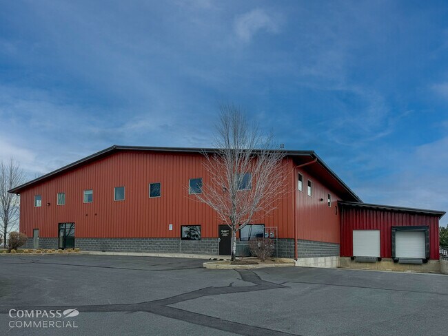 Plus de détails pour 2000 SW Badger Ave, Redmond, OR - Industriel à louer
