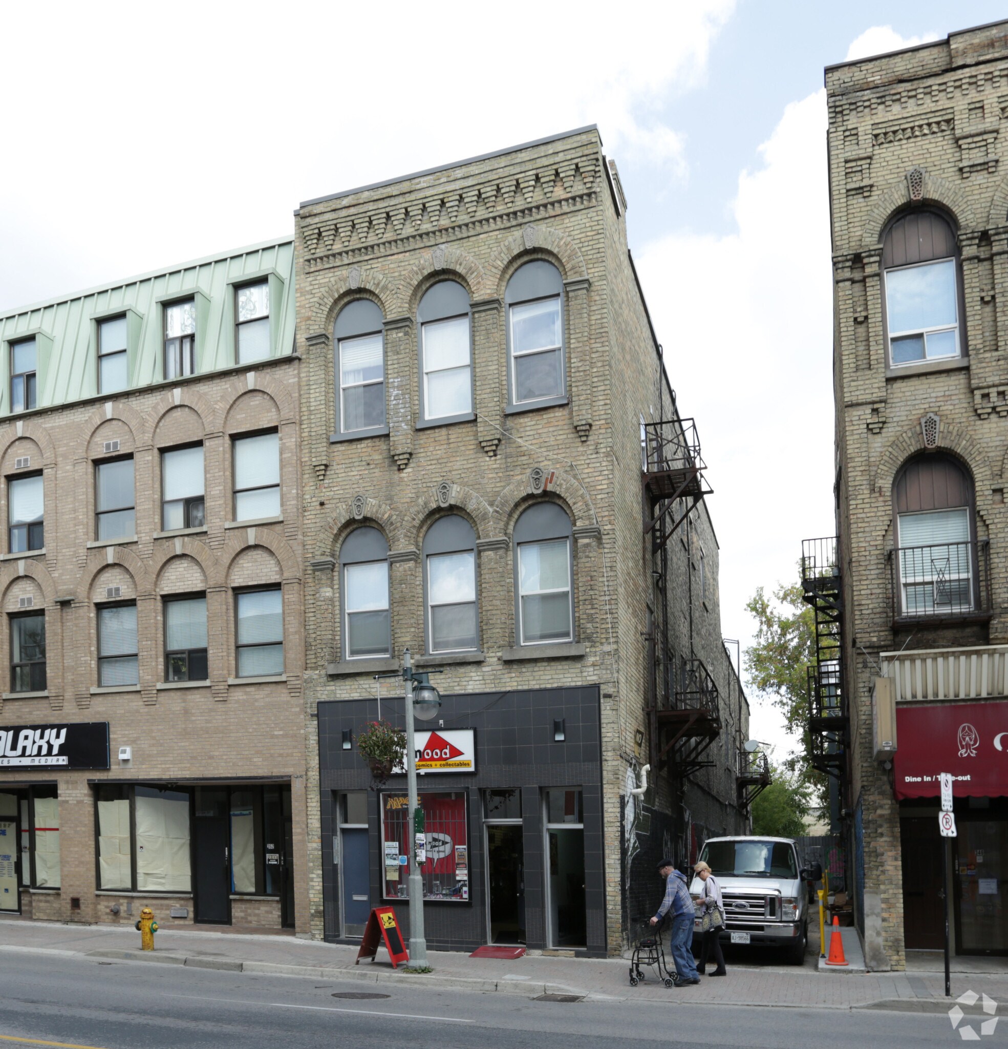 350 Richmond St, London, ON à vendre Photo principale- Image 1 de 1