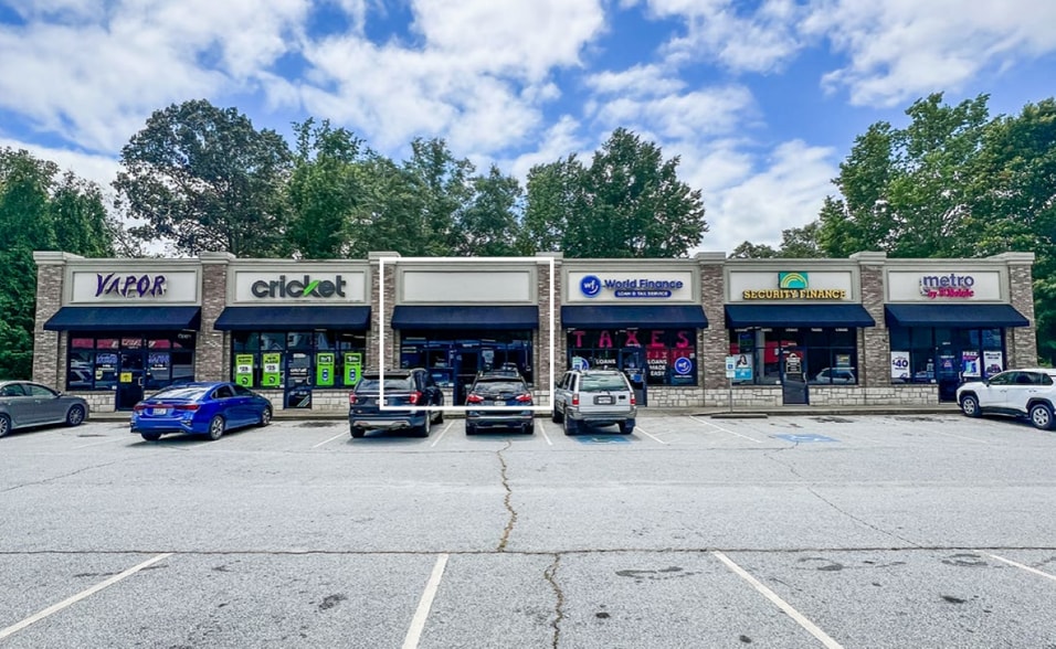 6811 Calhoun Memorial Hwy, Easley, SC for lease - Building Photo - Image 1 of 9