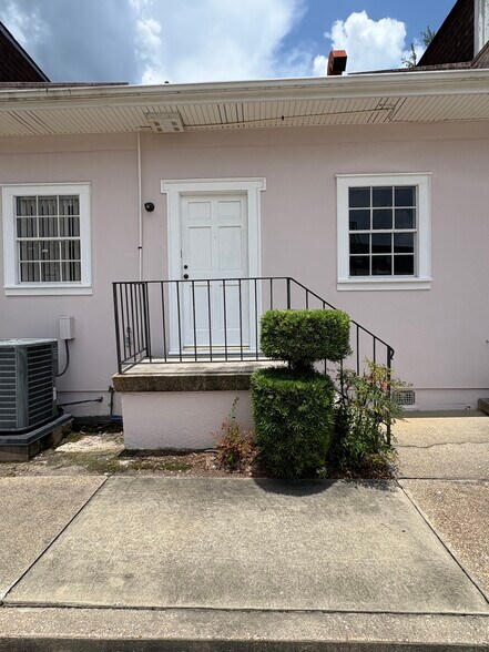 3939 Houma Blvd, Metairie, LA à vendre - Photo du bâtiment - Image 2 de 14