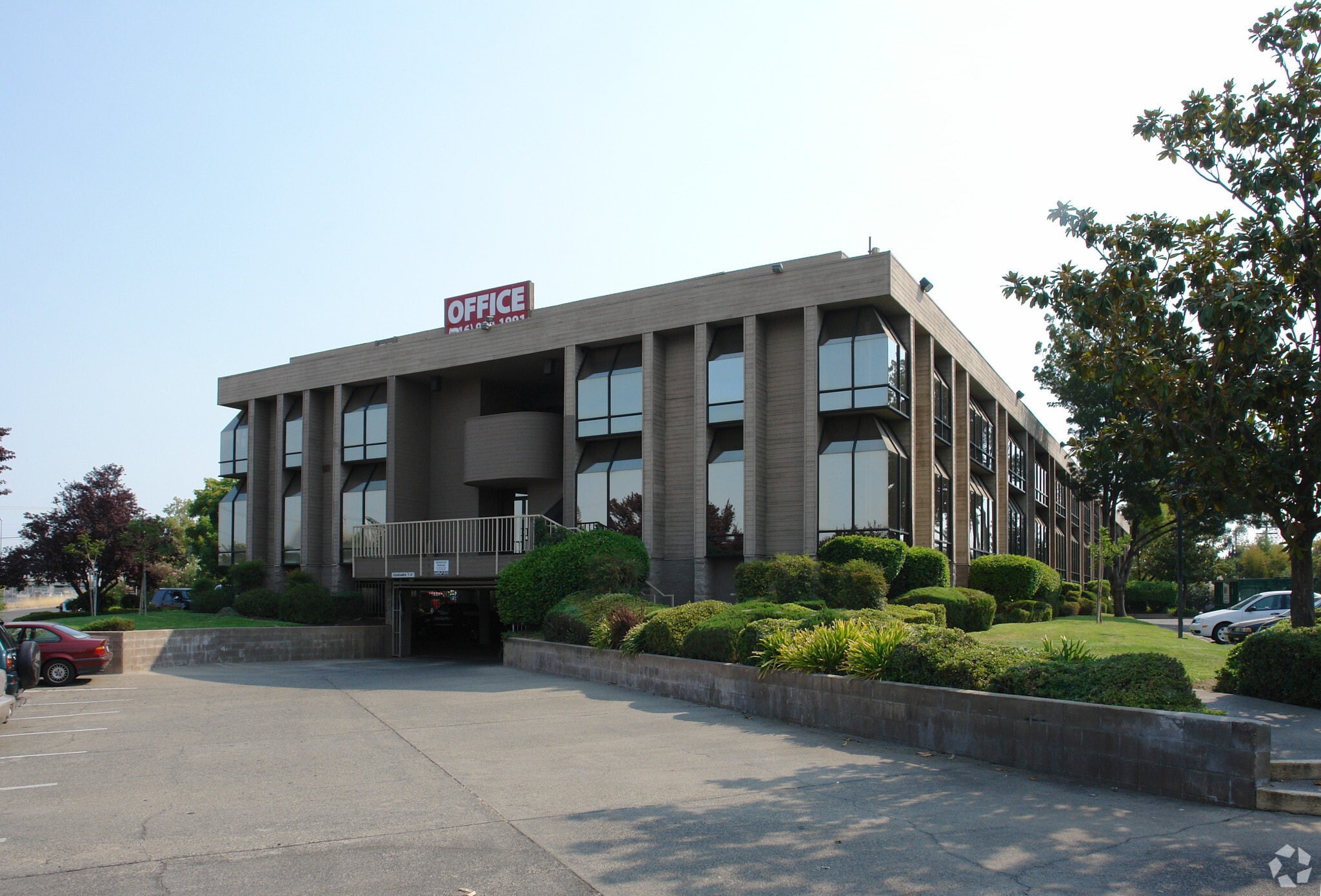 1600 Sacramento Inn Way, Sacramento, CA for lease Building Photo- Image 1 of 15