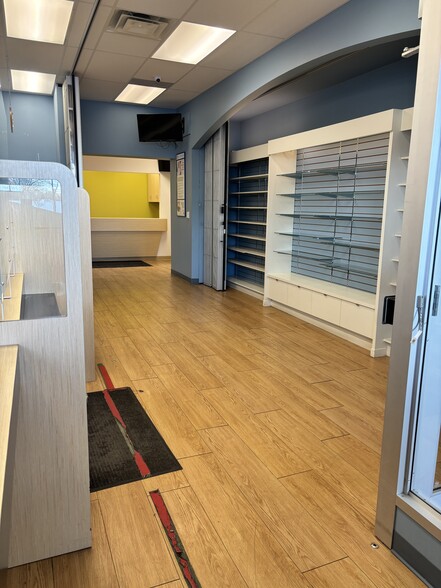 805-863 Browns Line, Toronto, ON for lease - Building Photo - Image 3 of 12