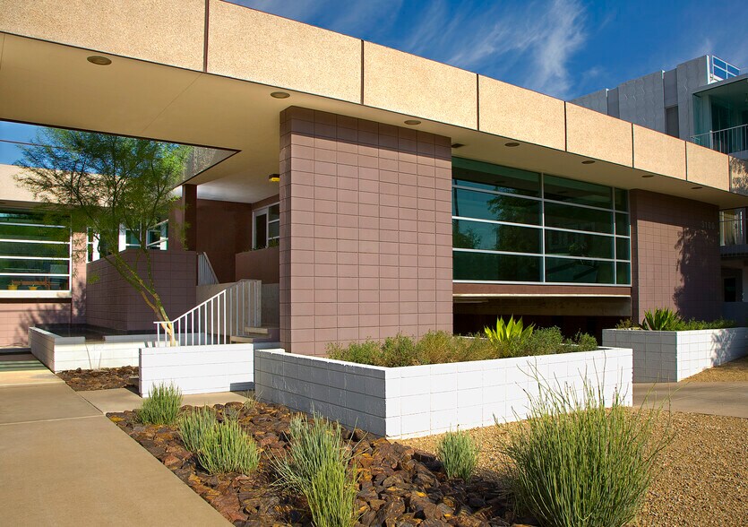 3100 N 3rd Ave, Phoenix, AZ à louer - Photo du bâtiment - Image 3 de 24