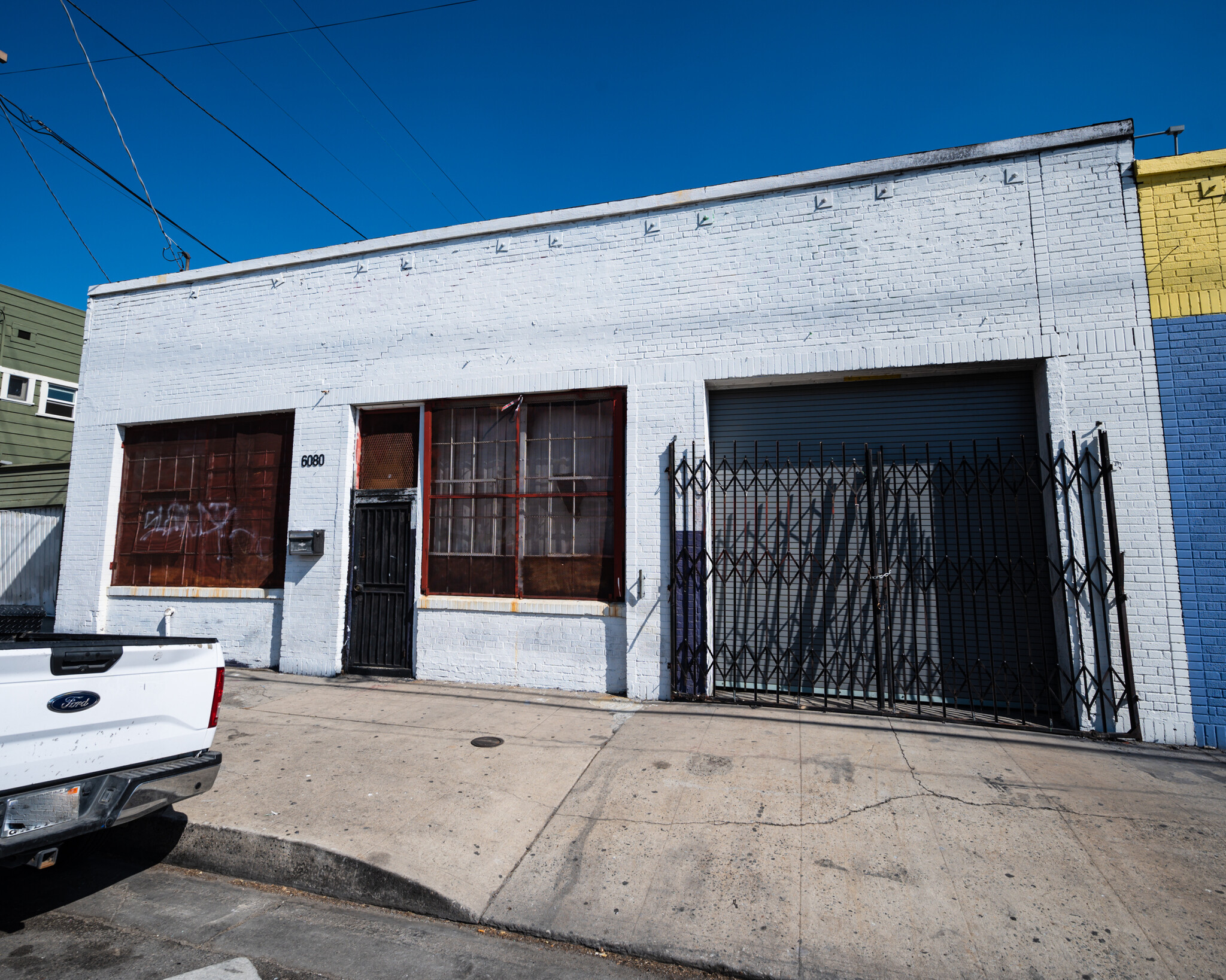 6080 S Hoover St, Los Angeles, CA for sale Primary Photo- Image 1 of 1