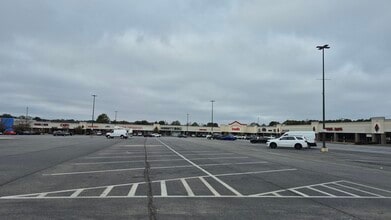 101-200 N Park Dr, Monticello, AR à louer Photo intérieure- Image 2 de 2