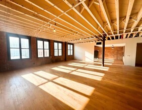 555 W 25th St, New York, NY for lease Interior Photo- Image 2 of 4