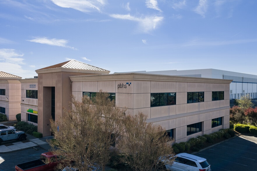 3785 Brickway Blvd, Santa Rosa, CA for sale - Building Photo - Image 2 of 20