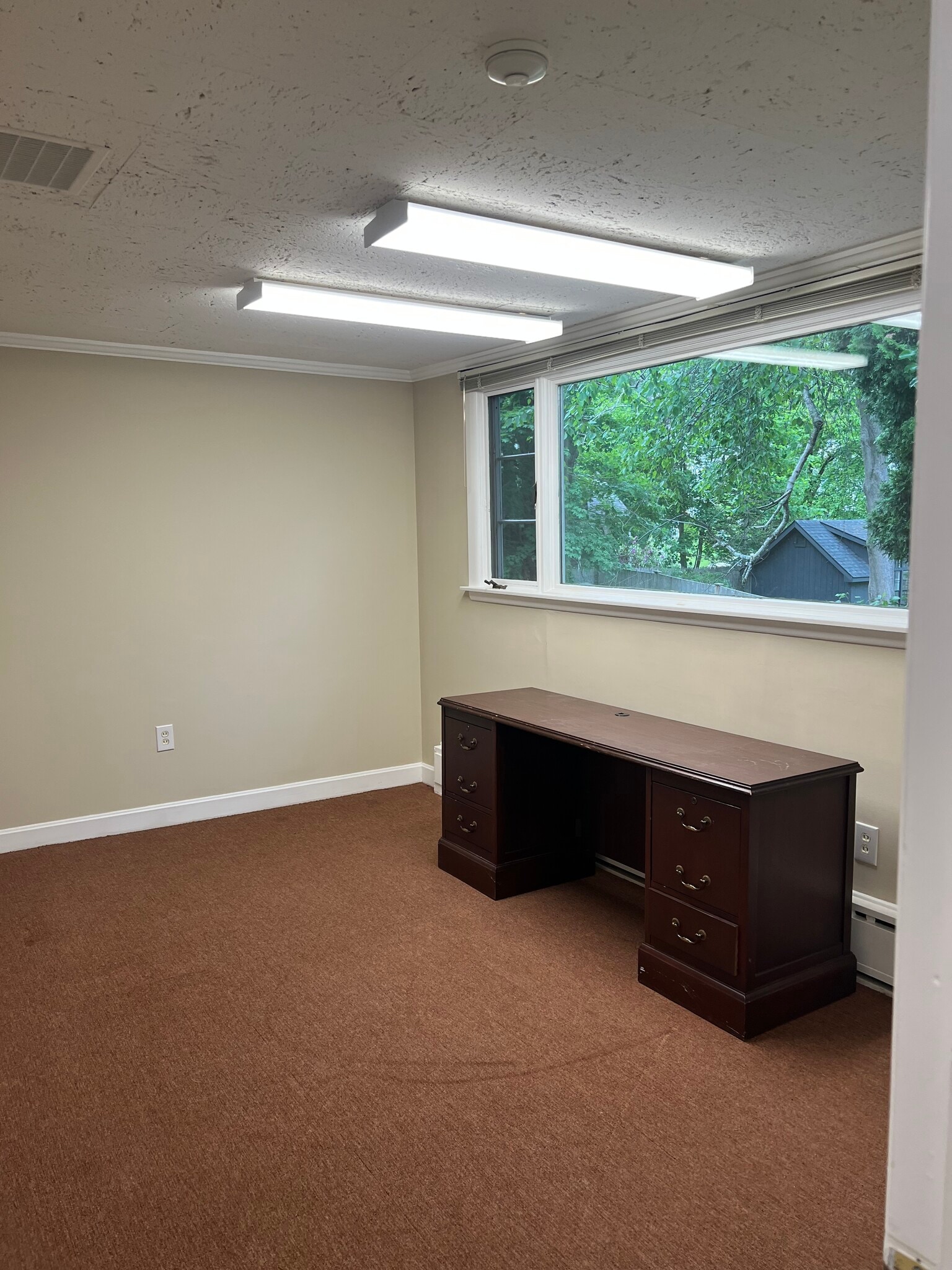 20 Oak St, Beverly Farms, MA for lease Building Photo- Image 1 of 2