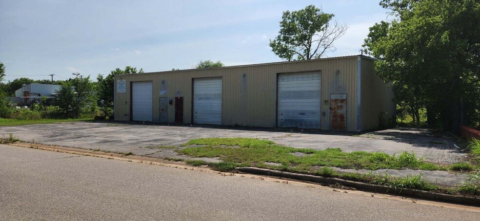 625 S Industrial Ave, Duncan, OK for lease - Building Photo - Image 1 of 4