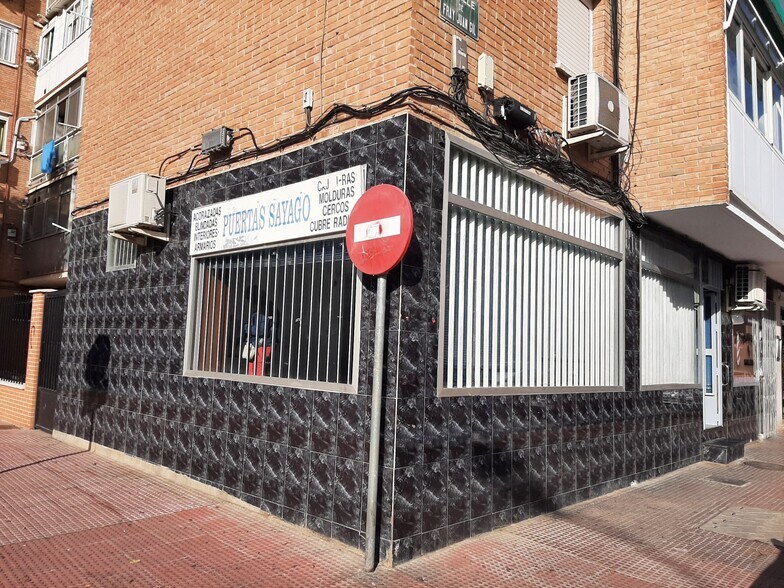 Retail in Alcalá de Henares, Madrid for lease - Building Photo - Image 2 of 2