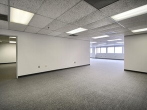 961 Marcon Blvd, Allentown, PA à louer Photo intérieure- Image 2 de 10
