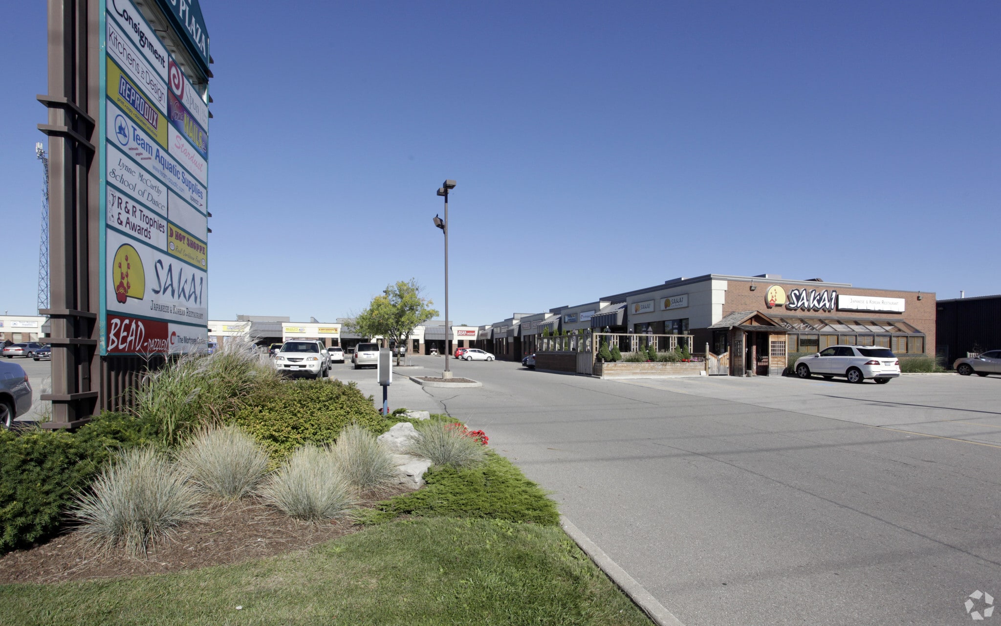 4145-4155 Fairview St, Burlington, ON for lease Primary Photo- Image 1 of 7