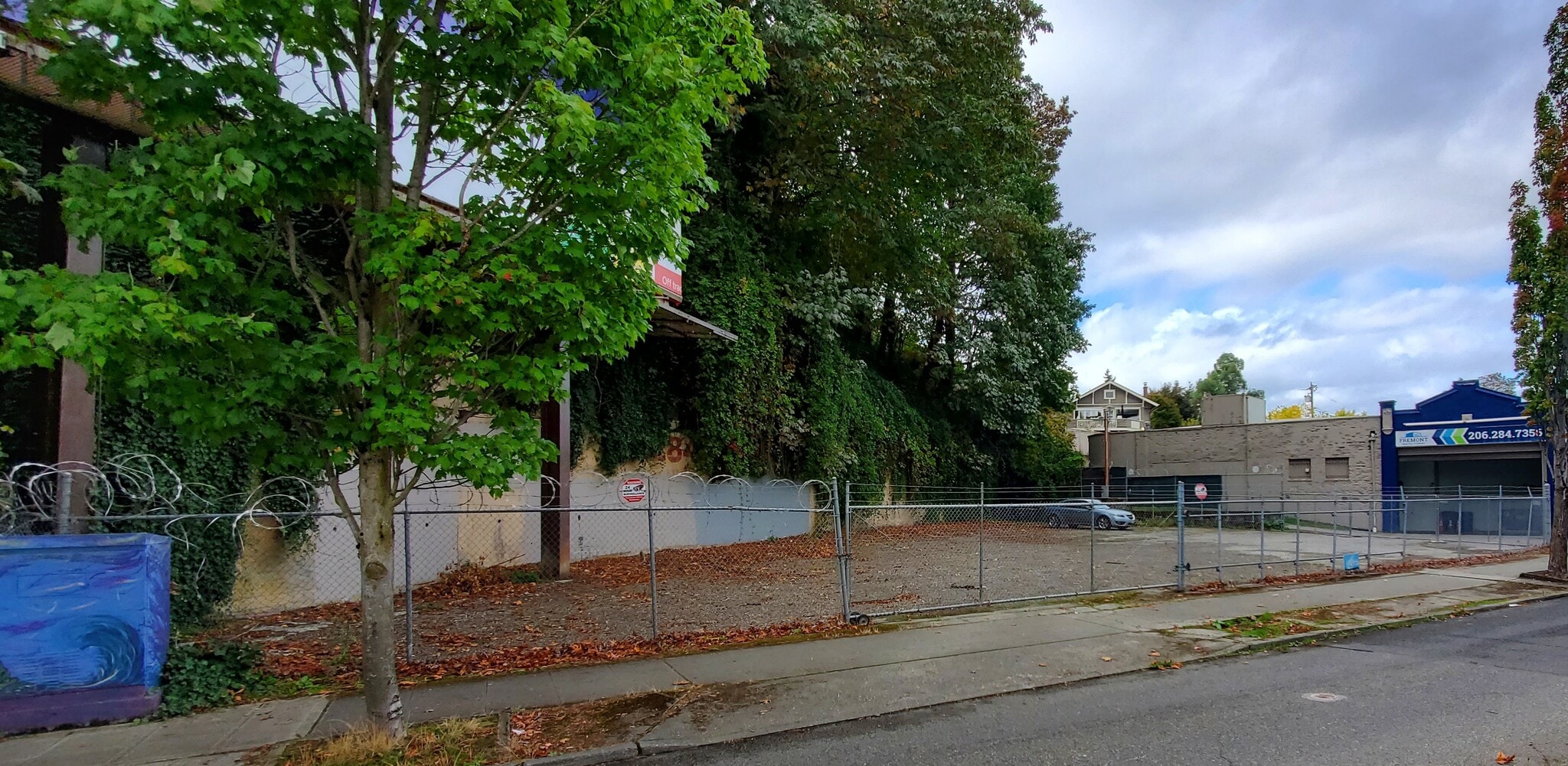 319 Nickerson St, Seattle, WA à louer Photo du bâtiment- Image 1 de 2