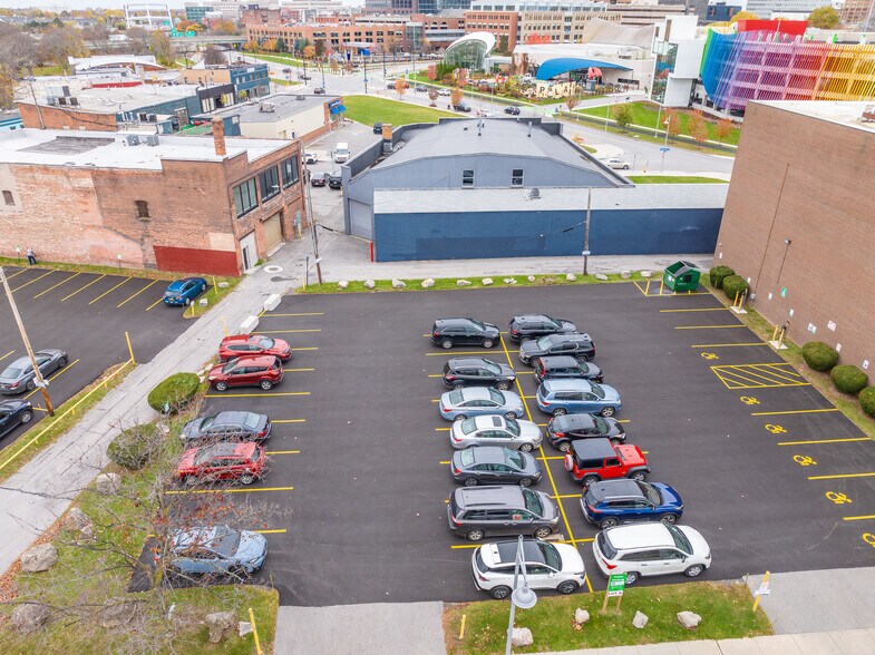 109 S Union St, Rochester, NY à louer - Photo du bâtiment - Image 3 de 28