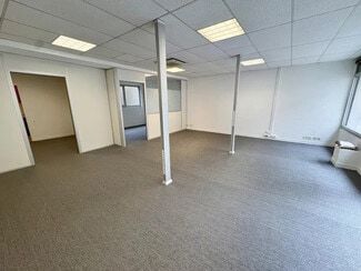 Plus de détails pour Bureau à vendre