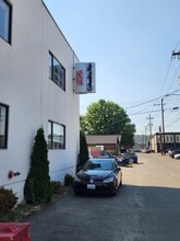 111 S Findlay St, Seattle, WA à louer Photo intérieure- Image 2 de 8