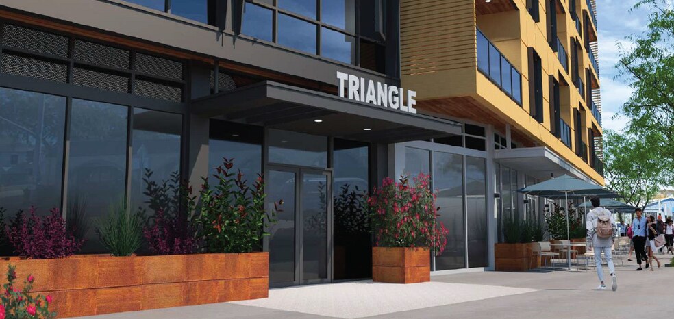 12727 W Washington Blvd, Los Angeles, CA à vendre - Photo du bâtiment - Image 3 de 8