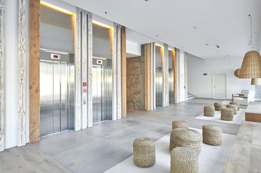 Passeig de Joan de Borbó Comte de Barcelona, 99-101, Barcelone, Barcelona à louer - Photo de construction - Image 3 de 5