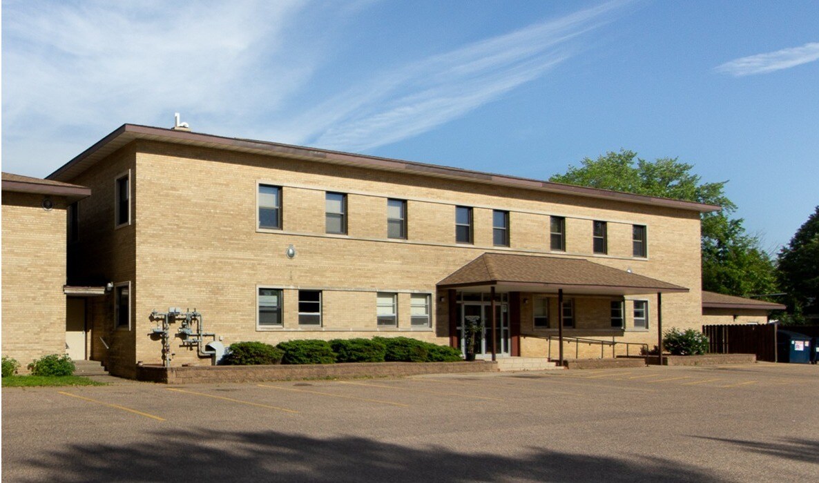 911 Jackson St, Wausau, WI à vendre Photo du bâtiment- Image 1 de 6