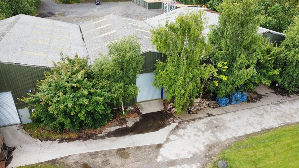 Cockshut Ln, Melbourne for lease - Primary Photo - Image 1 of 2