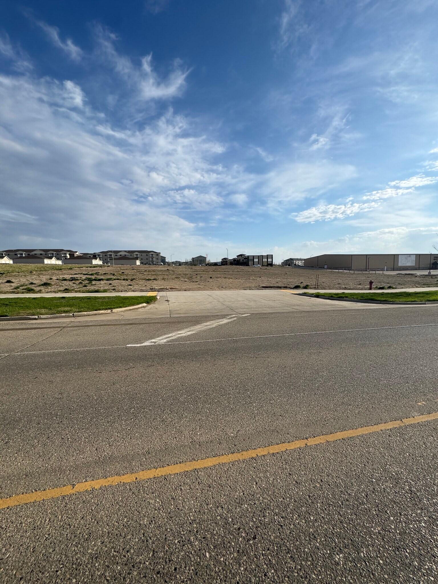 26th Street West St, Williston, ND à vendre Photo du bâtiment- Image 1 de 4
