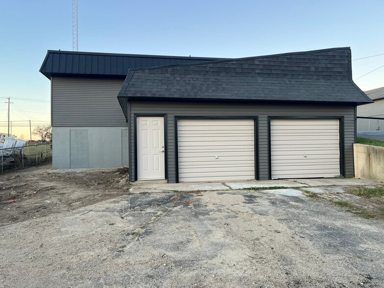 1907 W M 21, Owosso, MI for lease - Building Photo - Image 3 of 5