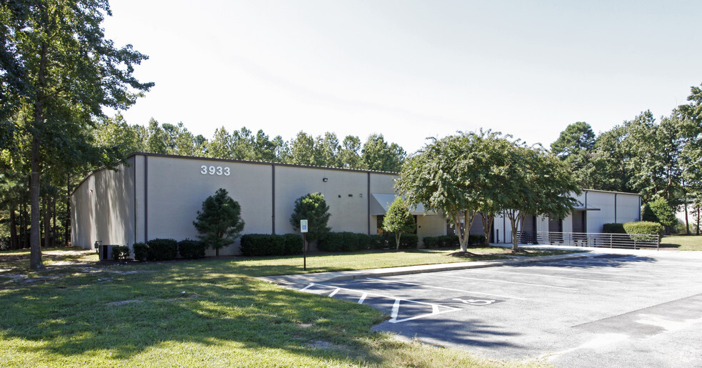 3933 Holland Blvd, Chesapeake, VA for lease - Primary Photo - Image 2 of 7