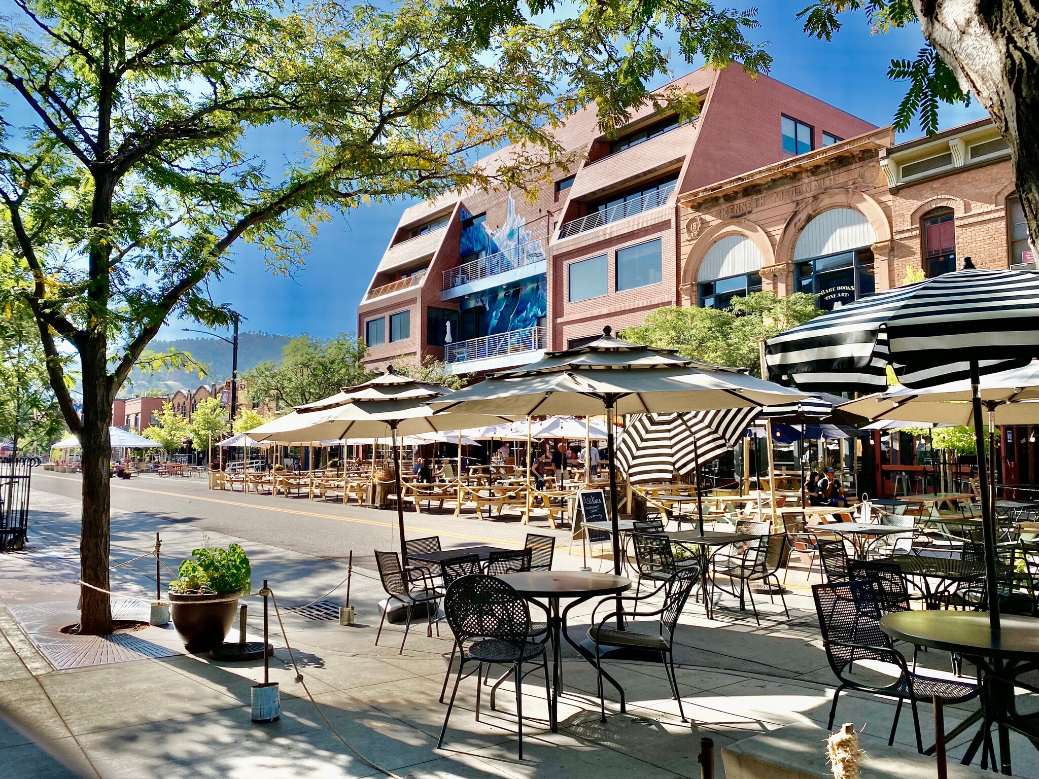 1035 Pearl St, Boulder, CO for lease Primary Photo- Image 1 of 24