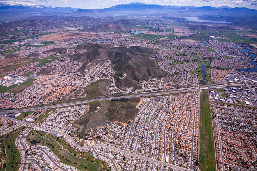 27285 El Rancho Dr, Menifee, CA for sale - Building Photo - Image 3 of 4